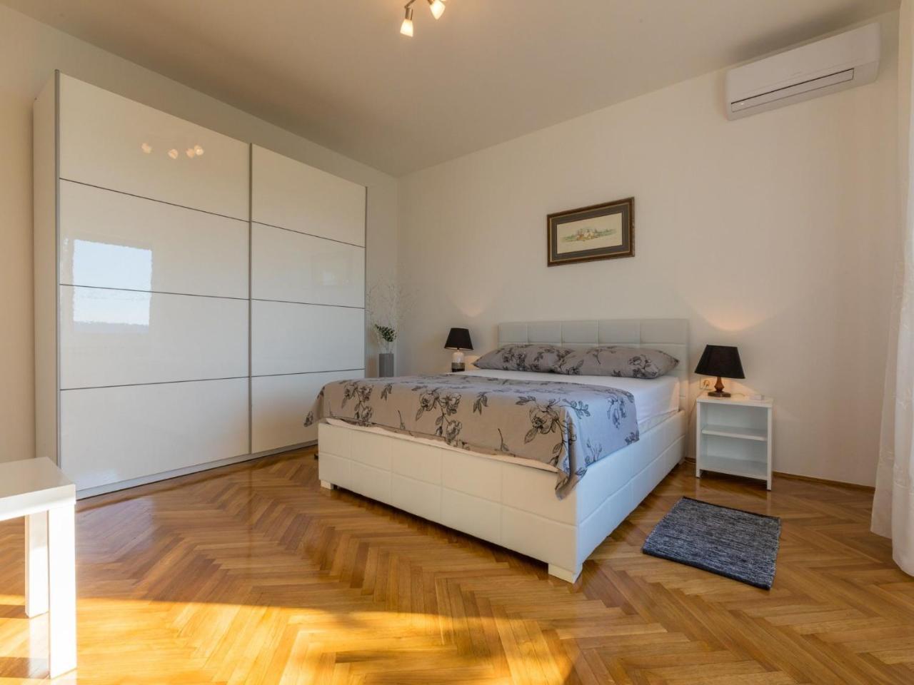 Вилла House Barbara Ядраново Экстерьер фото
